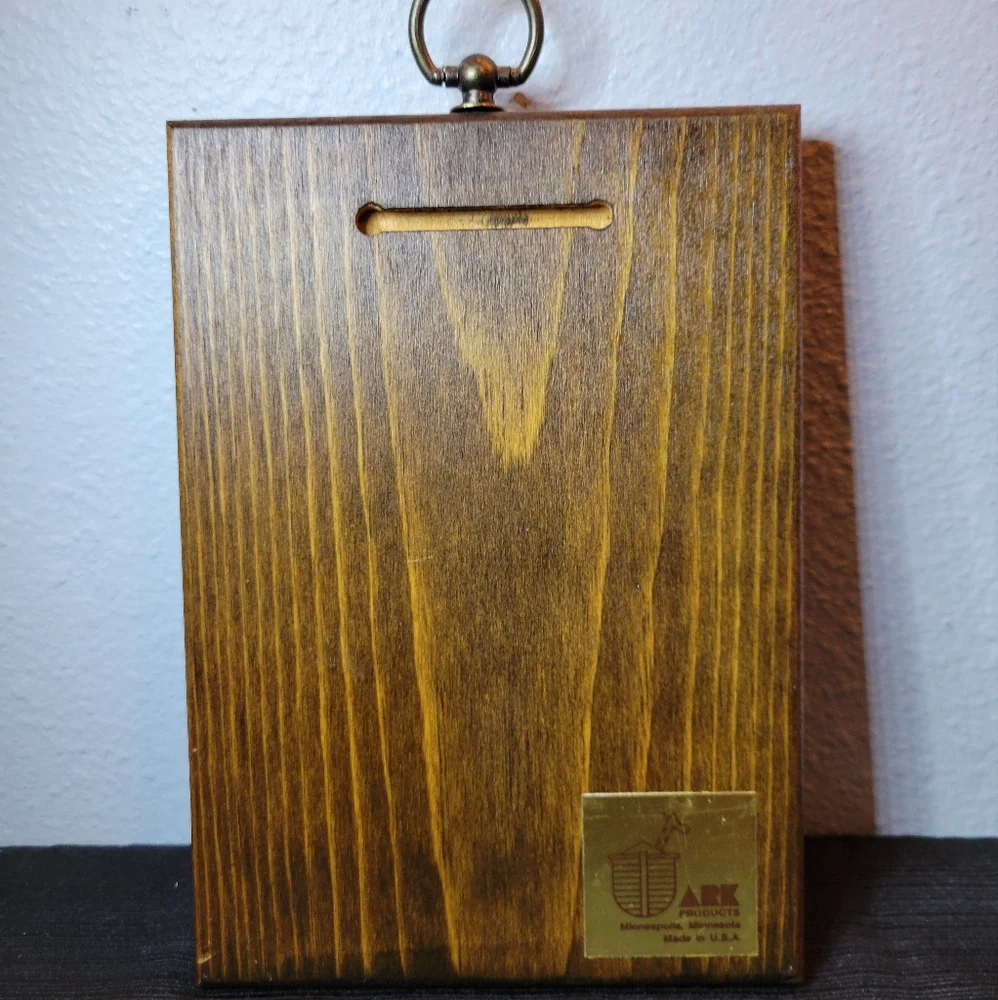 Vtg Footprints In The Sand Natural Wood Plaque By Ark Products Minneapolis MN
